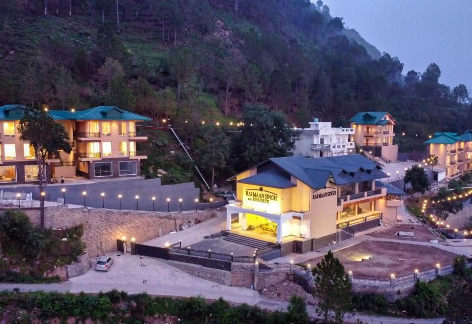 hotel overview picture