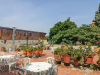 Hotel Casa Arnel - parking