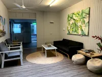 Mumma's Hostel Cairns Hotels near محطة كيرنس المركزية