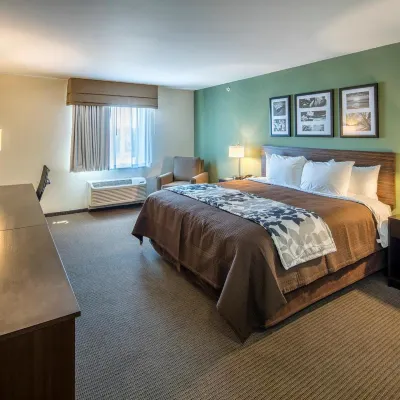 Sleep Inn & Suites East Syracuse Hotels near Syracuse Hancock International Airport