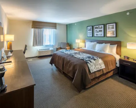 Sleep Inn & Suites East Syracuse Hotels in DeWitt