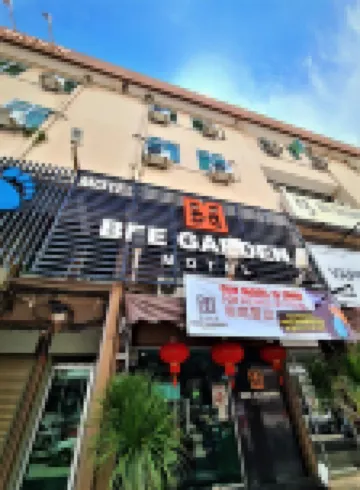 Bee Garden Motel โรงแรมใกล้อามาน เซ็นทรัล