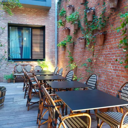 Latroupe le Berger Отели в г. Иксель