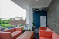 Sans Hotel Absari Yogyakarta