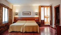 Hotel Santa Isabel