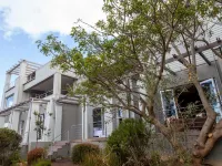 Tintswalo Boulders Hotels near Bosky Dell on Boulders Beach - Cape Coastal Accommodation