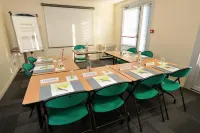 Campanile Toulouse Sud - LABÈGE Innopole Hotels in Labege