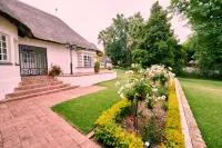 Sandton Country Manor - Pensions
