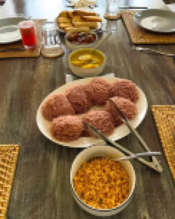 Free House Bentota