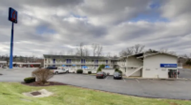 Motel 6 Elizabethtown, KY