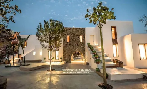 Mykonian Mews Luxury Suites Hôtels à : Agios Ioannis Mykonos