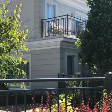 Best Western Premier Hotel Aristocrate Отели рядом с достопримечательностью «Торговый центр Laurier Québec»