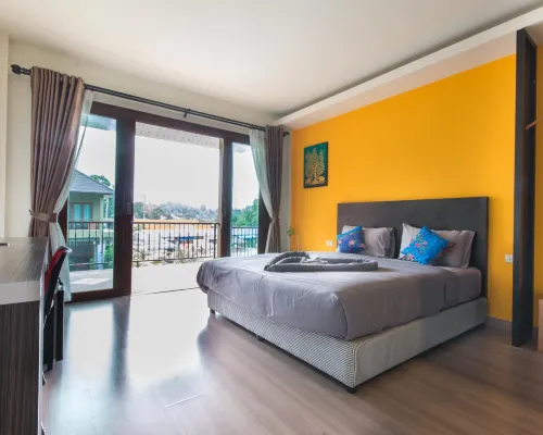 San Pita Hotel berhampiran Laluan Pejalan