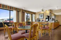 Super 8 by Wyndham Oxford