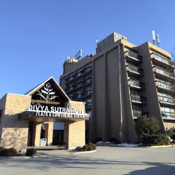 Divya Sutra Plaza and Conference Centre, Vernon, BC