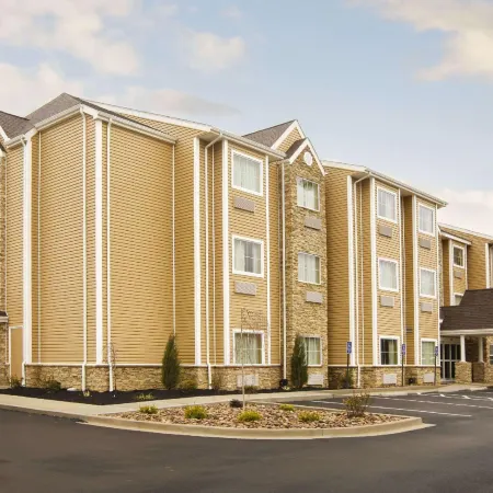 Microtel Inn & Suites by Wyndham Washington/Meadow Lands