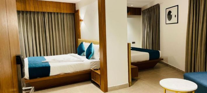 Hotel Emora Tree Hotels in Mysore