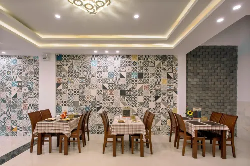 Hoi An VI Khoa Villa Dining Photos