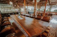 Joglo Ayem Tentrem Các khách sạn ở Manisrenggo