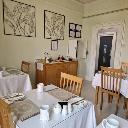 Ambassador Guest House Bed and Breakfast
