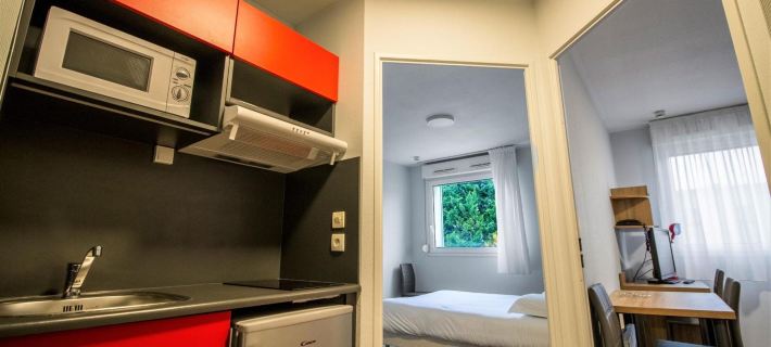 Kosy Appart'hôtel le Champ de Mars Reims Отели в г. Реймс