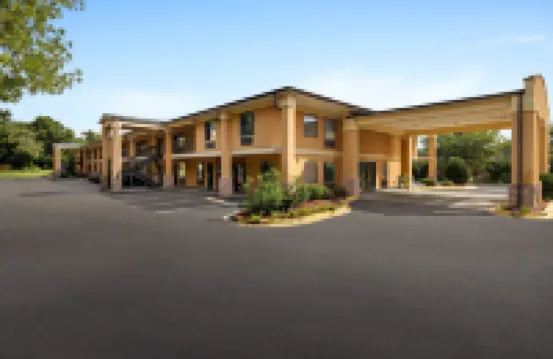 Days Inn by Wyndham Blythewood North Columbia Hotel a 