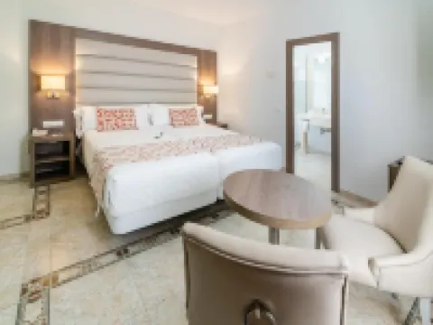 Hotel Selu Hotels in Cordoba