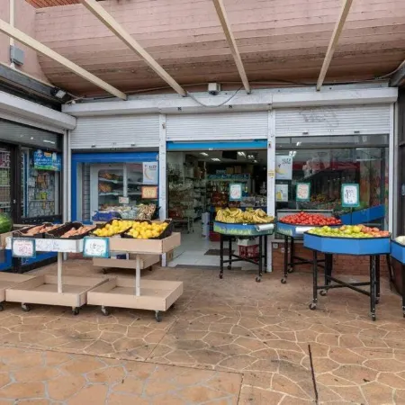 Easy Commute to Olympic Park – Cozy Rooms Near Station
