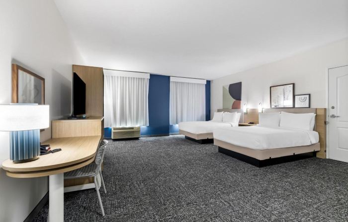 Spark by Hilton Redlands