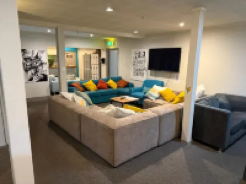 อัพทาวน์ แบ็คแพ็คเกอร์ส โรงแรมในดันเนดิน