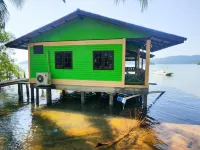 Banmae Resort Kohchang Hotel dekat Air Terjun Kiri Phet