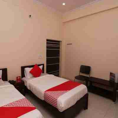 Hotel O Sangam Darshan Rooms