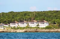 French Leave Resort, Autograph Collection Hotels near North Palmetto Point Beach