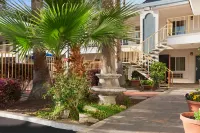 Travelodge by Wyndham Bakersfield Hotels in der Nähe von Rabobank Arena, Theater & Convention Center