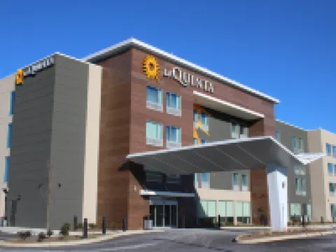 La Quinta Inn & Suites by Wyndham Bardstown Hotels in Bardstown