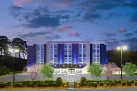 Holiday Inn Express & Suites Atlanta - Tucker Northlake Hotels in Tucker