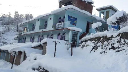 Brahma Kamal Отели в г. Питхорагарх