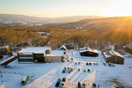 The Lodge Moiwa 834 Отели рядом с достопримечательностью «Goshiki Onsen»