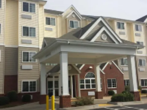 ไมโครเทล อินน์แอนด์สวีทส์ บายวินด์แฮม โคลัมบัส/ใกล้ฟอร์ตมัวร์ โรงแรมในโคลัมบัส