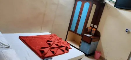 Vamoose Balaji Inn Отели в г. Итарси