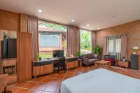 Mekong Long Thanh Resort & Reststop Hotel a Long Thành District