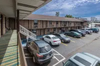 Sunrise Inn Hershey - parking