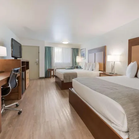 Best Western Foothills Inn