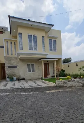 Samadi Villa Batu Hotell i Pesanggrahan