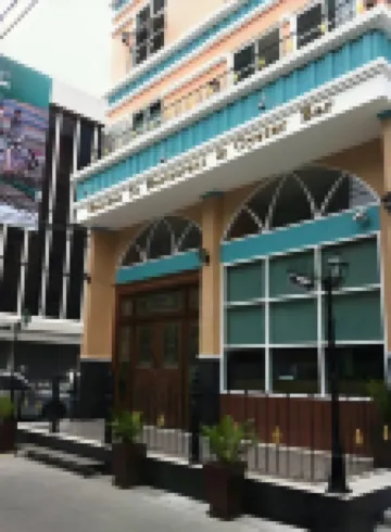 バーボンストリートレストラン＆オイスターバー Avenue 61 Condominium周辺のホテル