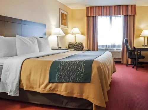 Quality Inn Hotels in Bernalillo