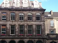 Sonder Royal Garden Apartments New Town Hotel a New Town