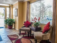 Suburban Studios Albuquerque Uptown