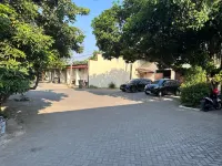 Hotel Winong Asri - Parking