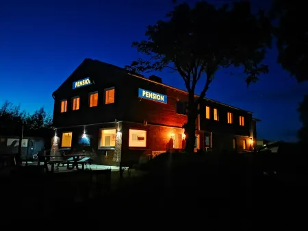 Seerose Boutique-Pension Отели в г. Кирхшпиль-Гардинг